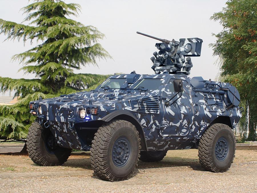  Panhard VBL (Mk II) 2009 года  (фото 3 из 4)